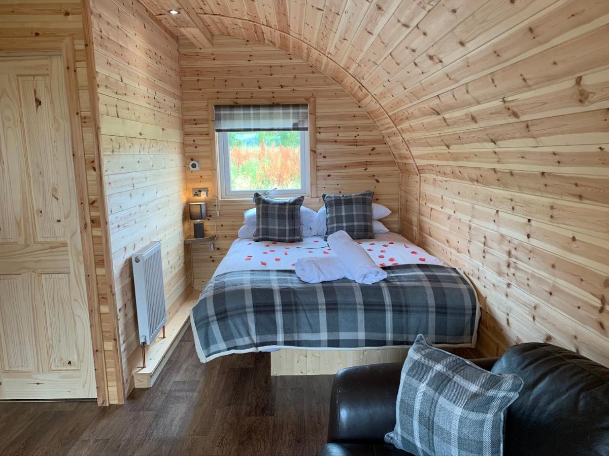 Pond View Pod 3 With Private Hot Tub -Fife - Loch Leven - Lomond Hills Villa Kelty Luaran gambar
